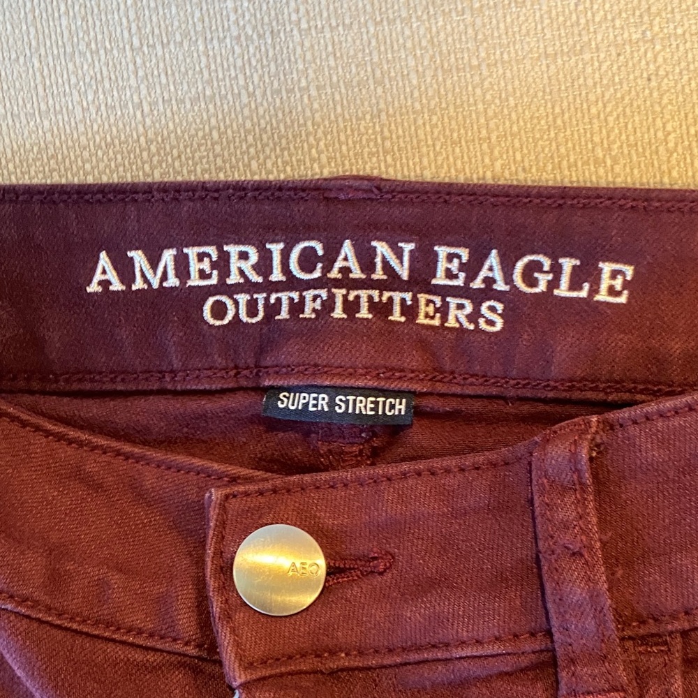American Eagle Outfitters Women's Maroon Jean Shorts - Picture 2 of 12